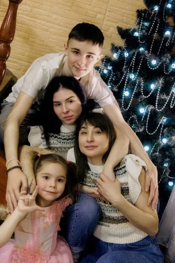 Родина Анни