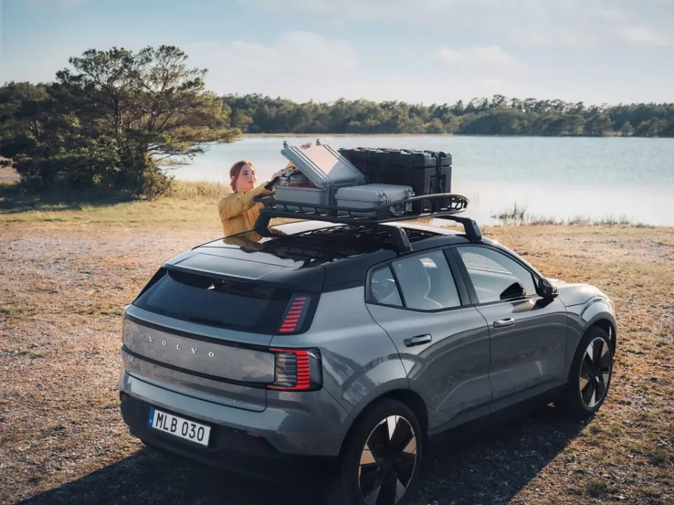 Volvo EX30 Cross Country