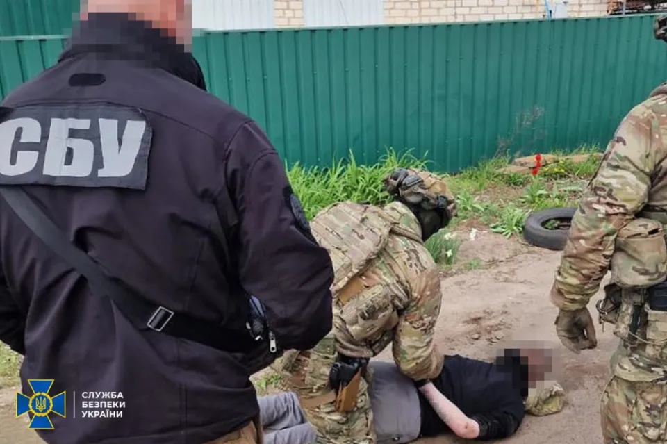 СБУ викрила торговців зброєю