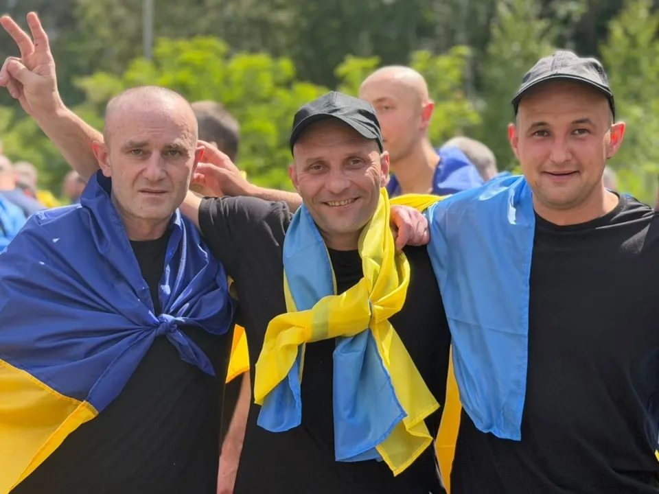 Звільнені українці з полону
