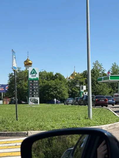 Черги на АЗС у Донецьку