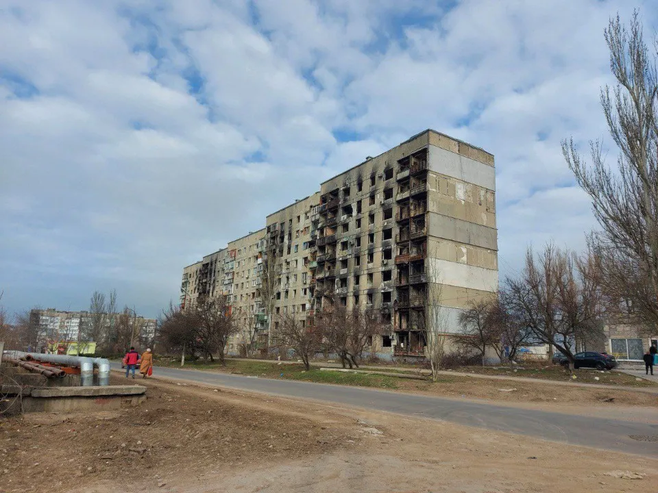 Маріуполь, вулиця Латишева 35