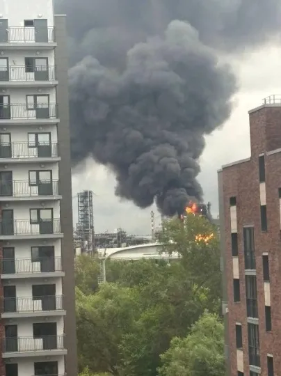 Пожежа на НПЗ в Москві
