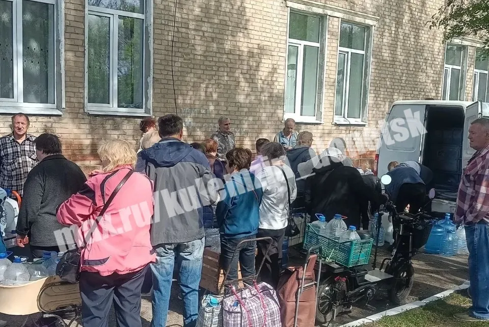 Окупаційні джерела. Черга за водою в Донецьку
