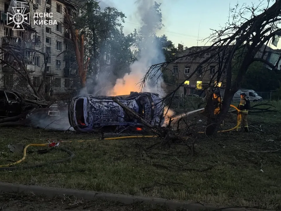 Наслідки обстрілу Києва