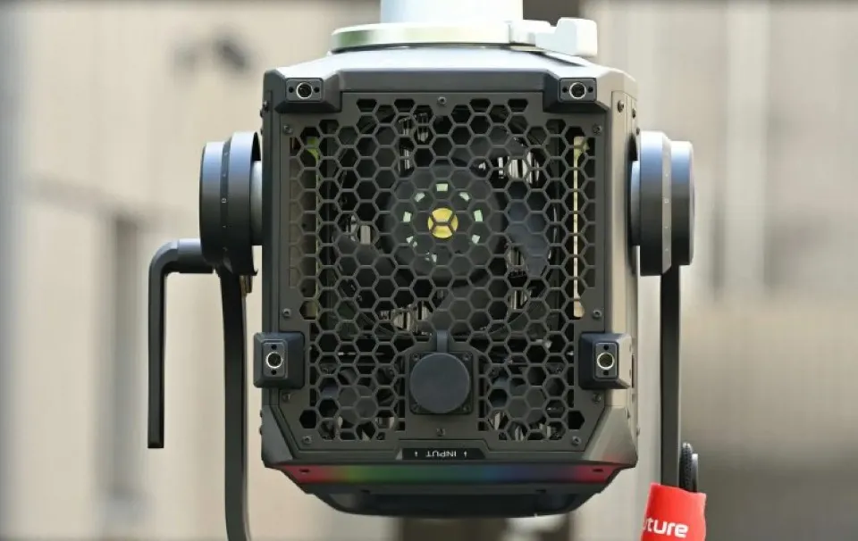 Aputure Storm 1000C