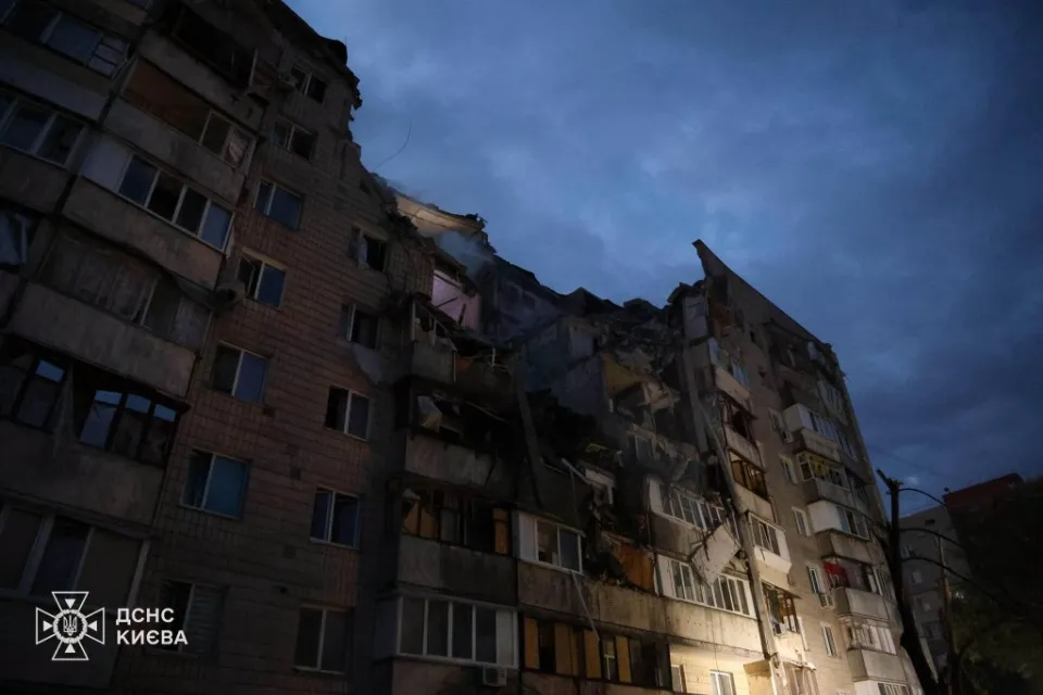 Наслідки обстрілу Києва
