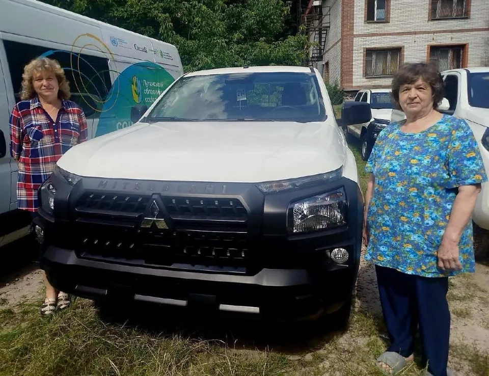 Луганщина отримала автівки від Німеччини