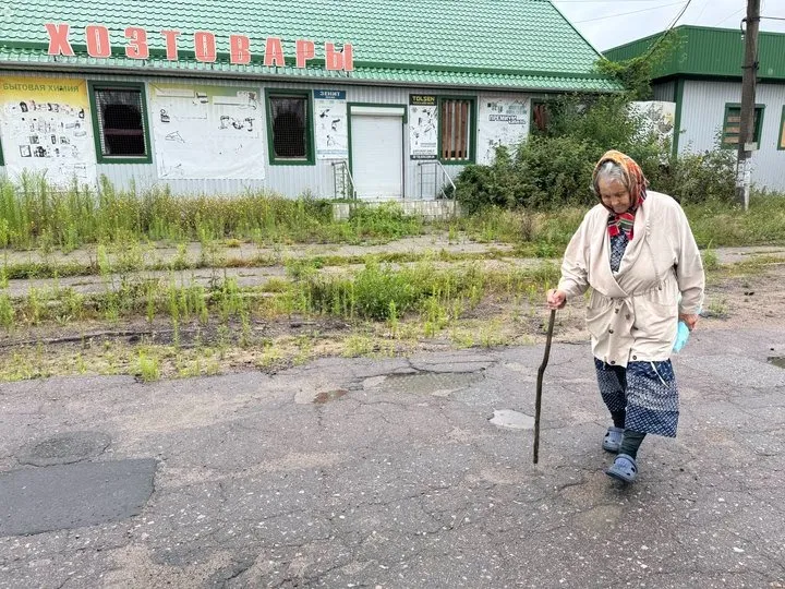 Люди продовжують жити під обстрілами у Святогірську