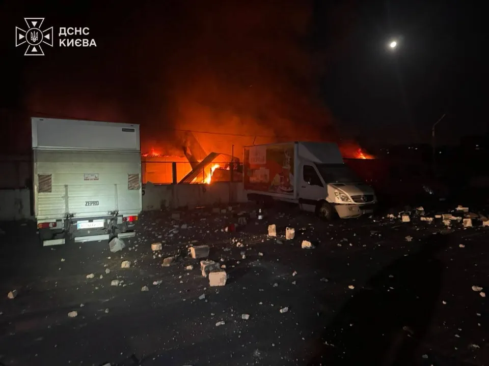 Наслідки обстрілу Києва