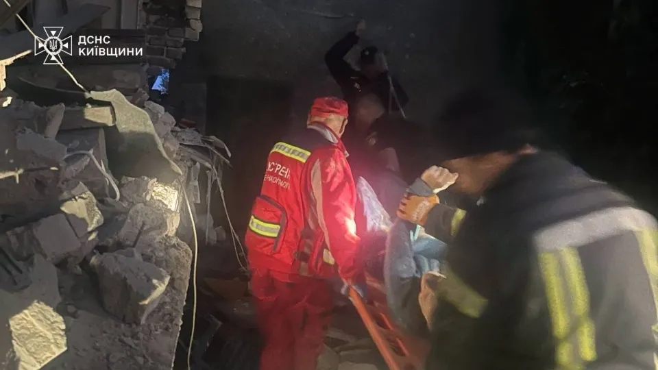 Наслідки обстрілу Київщини