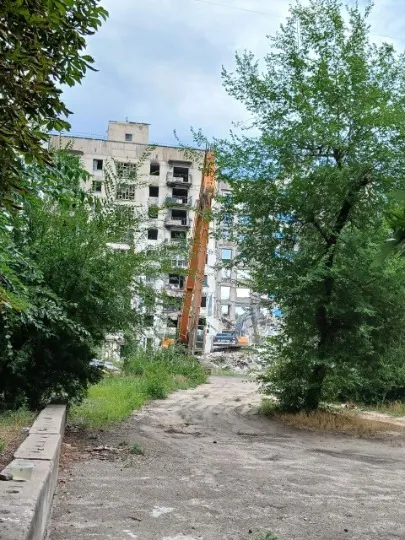 вул. Дмитра Сірика (Вілєсова), 8