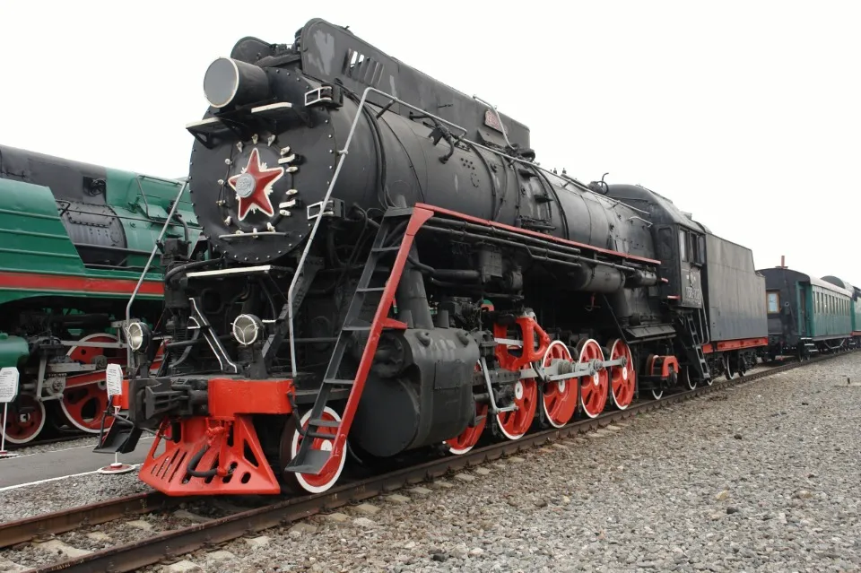 Луганський паротяг серії ЛВ (ОР18). Вікіпедія