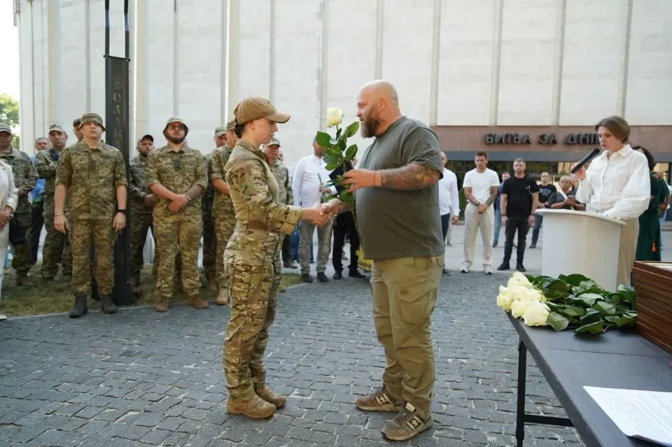 харченко відзначив луганчан нагородами