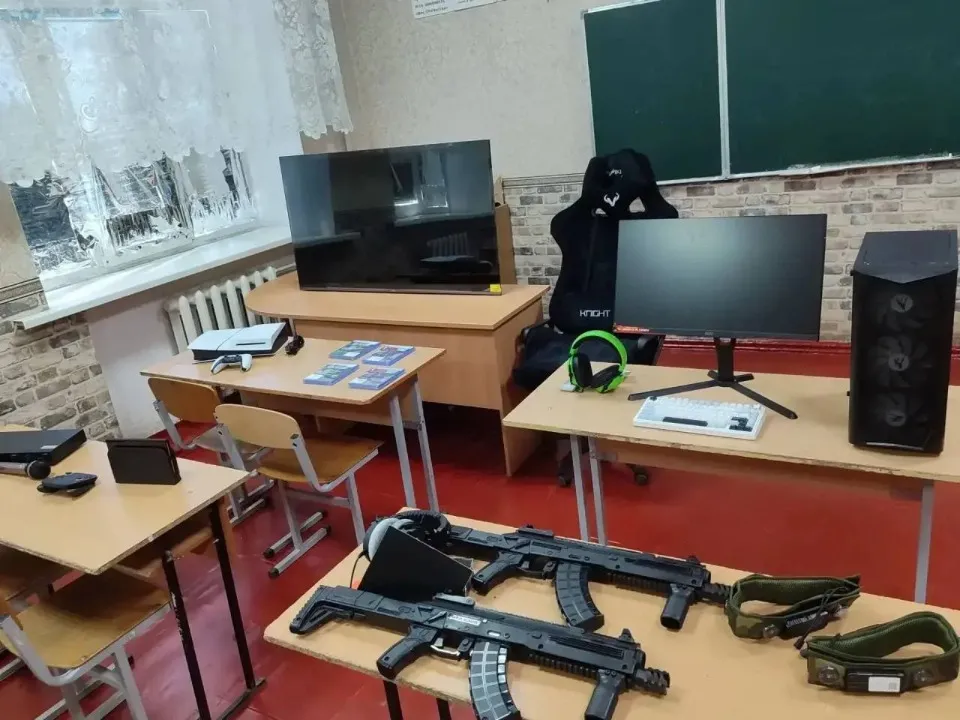 школа Донецьк