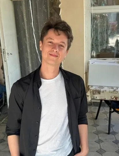 Дабер, крієйтор та сценарист проєкту Per4manse