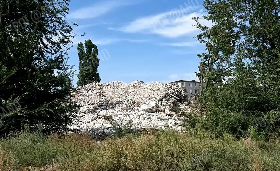 вул, Автомобільна, 23