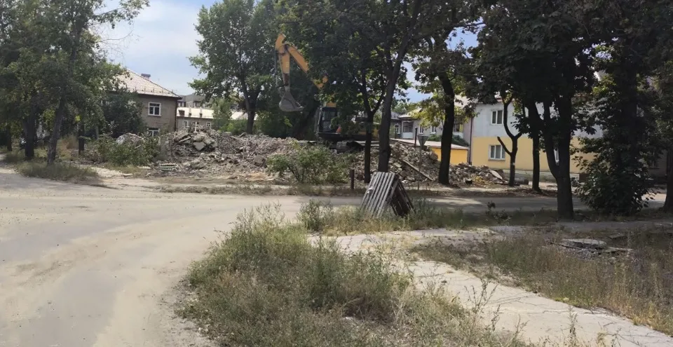 вул. Шкільна (8 березня), 12