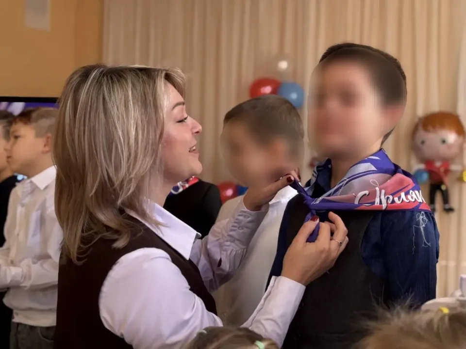 Окупаційні джерела. Урочиста “посвята” в “Орлята-вереснята” та “Піонери”